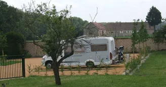 Aire d'accueil et de services