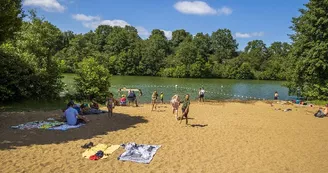 etang-coulvee-base-loisirs-chemille-anjou-osezmauges-plage etang-coulvee-base-loisirs-chemille-anjou-osezmauges-plage