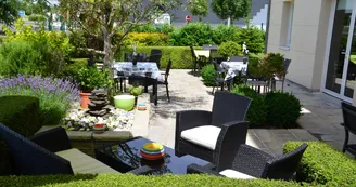 Brithôtel Saumur Sud - Terrasse_6