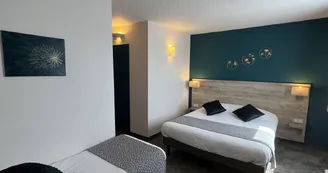 Brithôtel Saumur Sud - Chambre Triple_13