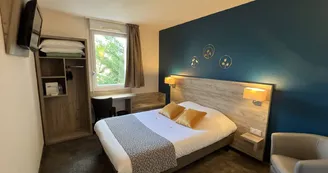 Brithôtel Saumur Sud - Chambre double supérieure_16