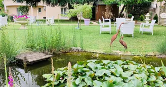 Hôtel Auberge Bienvenue - Jardin de l'hôtel_7 Hôtel Auberge Bienvenue - Jardin de l'hôtel_7