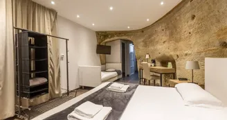 Rocaminori Troglo-hôtel_Louresse-Rochemenier - _7 Rocaminori Troglo-hôtel_Louresse-Rochemenier - _7