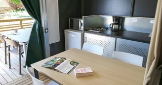 Intérieur lodge 4 personnes - _6