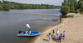 Partez en bateau revenez à vélo électrique Loire Attitude_13
