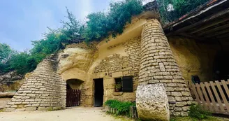 Village Troglodytique de Rochemenier