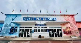 Musée des Blindés de Saumur - Entrée du musée_1