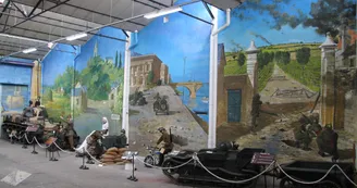 Musée des Blindés de Saumur - Fresque des Cadets de Saumur_7