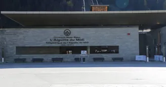 Téléphérique de l'Aiguille du Midi Téléphérique de l'Aiguille du Midi