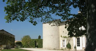 Le Grand Courdeault - La Tour de l'Ancien Château