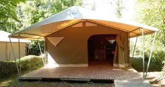 Camping Le Bois Dinot Camping Le Bois Dinot