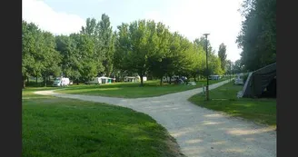 Camping Municipal la Fontaine du Pré St-Jean