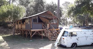 Camping insolite La Palombière Camping insolite La Palombière