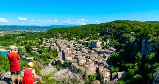 Vogüé : village de caractère Vogüé : village de caractère