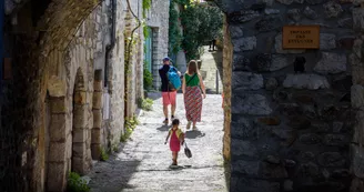 Vogüé : village de caractère Vogüé : village de caractère