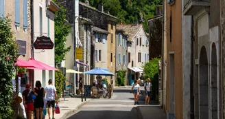 Vogüé : village de caractère Vogüé : village de caractère