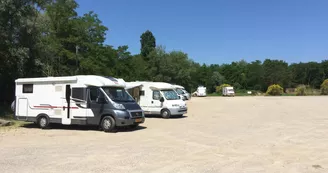 Aire Camping-Cars de Hauterives