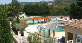 Aire de service/accueil camping-car au camping du Cros d'Auzon Aire de service/accueil camping-car au camping du Cros d'Auzon