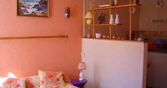 Chez Tania