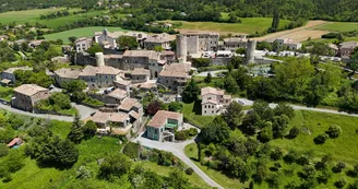 Saint-Vincent-de-Barrès : Village de caractère Saint-Vincent-de-Barrès : Village de caractère