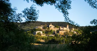 Saint-Vincent-de-Barrès : Village de caractère Saint-Vincent-de-Barrès : Village de caractère