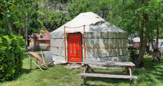 Les Yourtes - Camping Ushuaïa Villages Le Viaduc Les Yourtes - Camping Ushuaïa Villages Le Viaduc