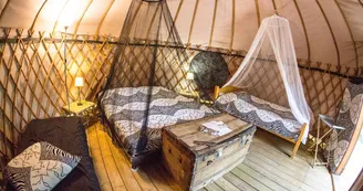 Yourtes au Camping Mille Etoiles Yourtes au Camping Mille Etoiles