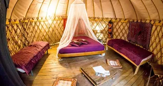 Yourtes au Camping Mille Etoiles Yourtes au Camping Mille Etoiles
