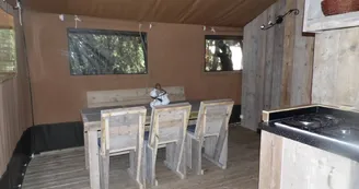 Safari Lodges au Camping Mille Etoiles Safari Lodges au Camping Mille Etoiles