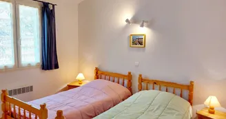 L'Arbousier, Gite de 4 à 6 pers - Village de Gîtes la Fontinelle L'Arbousier, Gite de 4 à 6 pers - Village de Gîtes la Fontinelle