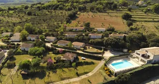 L'Arbousier, Gite de 4 à 6 pers - Village de Gîtes la Fontinelle L'Arbousier, Gite de 4 à 6 pers - Village de Gîtes la Fontinelle