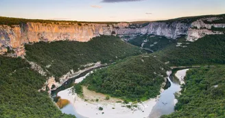 Canoë - Kayak de Châmes à St Martin d'Ardèche - 24 km / 1 jour avec La Vernède