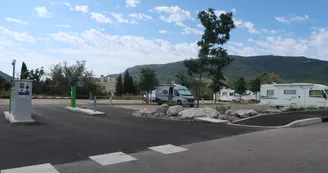 Aire d'accueil et de services pour camping-cars - Camping-car Park Aire d'accueil et de services pour camping-cars - Camping-car Park