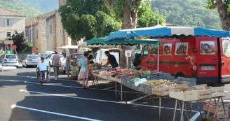 Le petit marché de Montpezat-sous-Bauzon