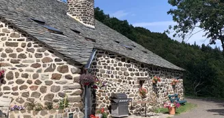 Chambres d'hôtes La Ferme de Médille Chambres d'hôtes La Ferme de Médille