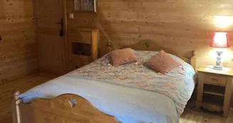 Chambres d'hôtes La Ferme de Médille Chambres d'hôtes La Ferme de Médille