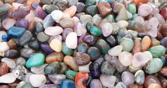 L'univers de Réjane - Minéraux et bijoux semi-précieux