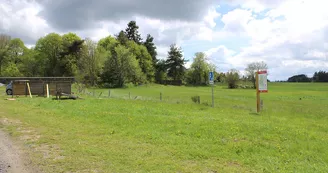 Aire de stationnement camping-cars St-Jean-Roure Aire de stationnement camping-cars St-Jean-Roure