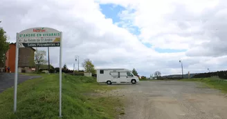 Aire de stationnement camping-cars de Saint-André-en-Vivarais Aire de stationnement camping-cars de Saint-André-en-Vivarais