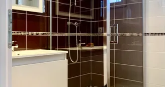 Villa L'Embellie, gîte 3 *, climatisation /grande piscine privée, 6-7 personnes SUD Ardèche Villa L'Embellie, gîte 3 *, climatisation /grande piscine privée, 6-7 personnes SUD Ardèche