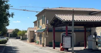 Aire de camping car "Camping car park" Aire de camping car "Camping car park"