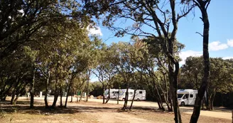 Aire de camping car "Camping car park" Aire de camping car "Camping car park"