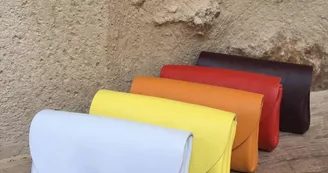 Chichi Carton Chichi Carton