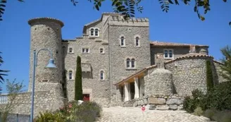 Les Gîtes du Château de Sampzon Les Gîtes du Château de Sampzon