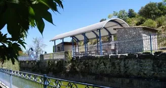 Les Gîtes du Château de Sampzon Les Gîtes du Château de Sampzon