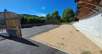Aire de loisirs de Genestelle - Au village
