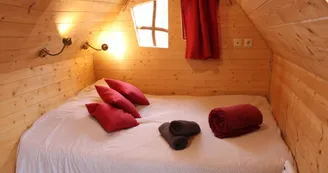 Cabane carabosse Bergerie du Plateau
