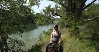 Randonnée Équestre Accompagnée - Equitation Chavetourte
