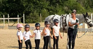 Cours et stages d'équitation - Centre équestre de Bonnemontesse Cours et stages d'équitation - Centre équestre de Bonnemontesse