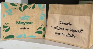 Tous les dimanches c'est jour de marché sous la Halle